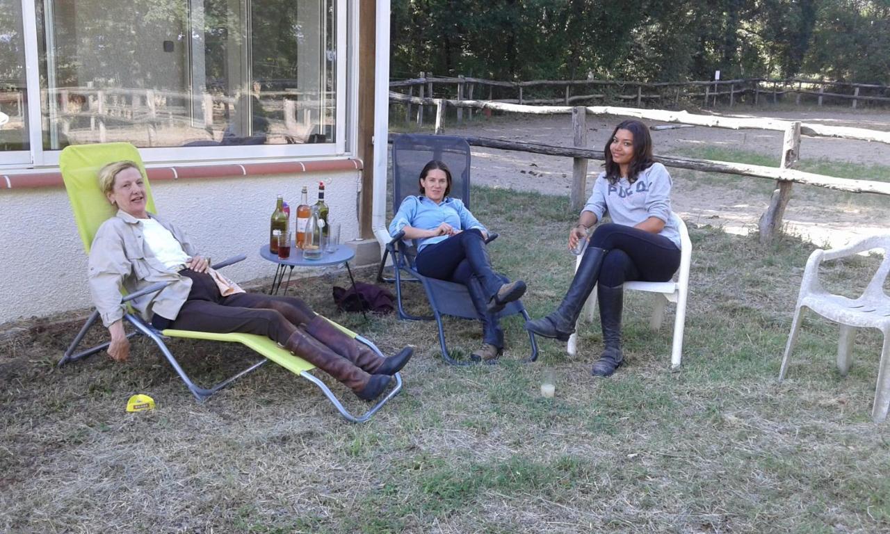 Villa ferme équestre des abrons Pailloles Esterno foto