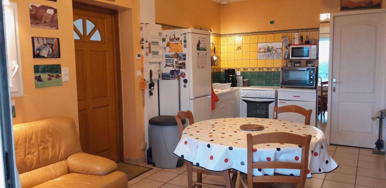 Villa ferme équestre des abrons Pailloles Esterno foto