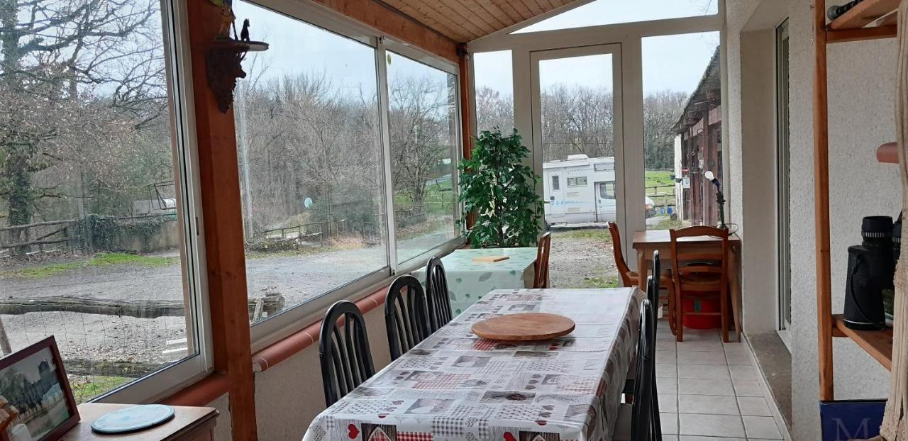 Villa ferme équestre des abrons Pailloles Esterno foto